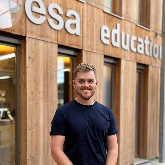 Meet... Duncan Lyster