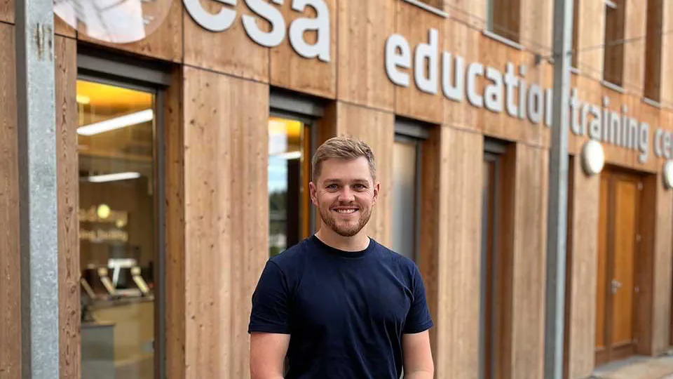 Meet... Duncan Lyster